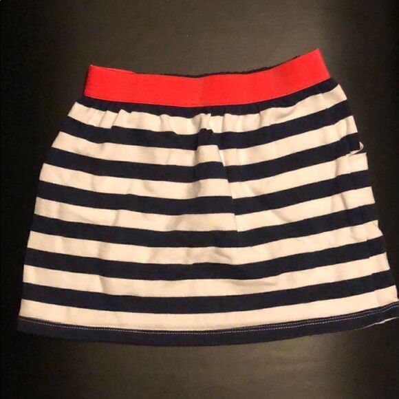 Girls pull on striped skirt size 6 - Picture 3 of 4